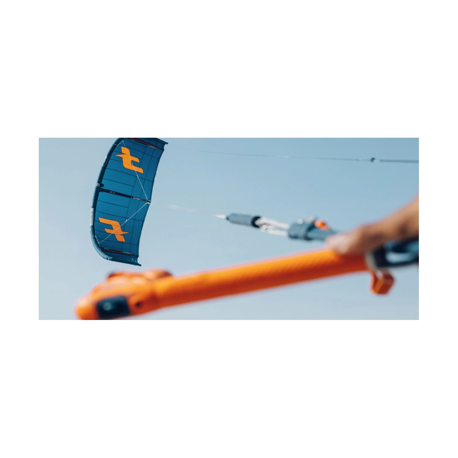 Ailes Kitesurf à Boudin F-One BANDIT S-3 FLAME 2022 7 Ailes Kitesurf à Boudin F-One BANDIT S-3 FLAME 2022 – Image 7