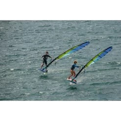 Voiles Windsurf Slalom/Race Neil Pryde FLIGHT EVO III 2022 -Magasin de matériel de surf flight evo iii 2