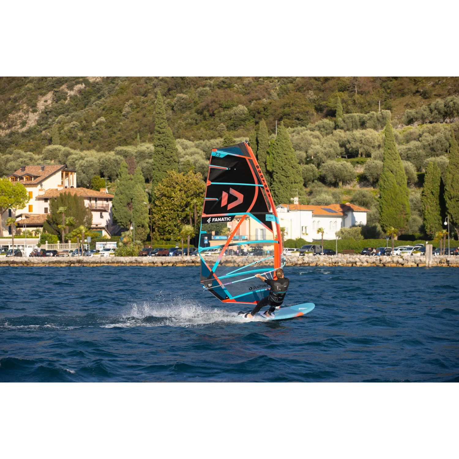 Planches Windsurf Freeride Fanatic Gecko LTD 2022 12 Planches Windsurf Freeride Fanatic Gecko LTD 2022 – Image 12