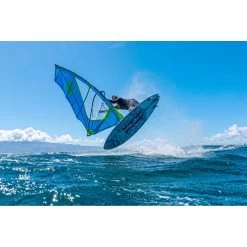 Planches Windsurf Vague/freestyle Quatro Pyramid Pro 2022 -Magasin de matériel de surf pyramid pro 9