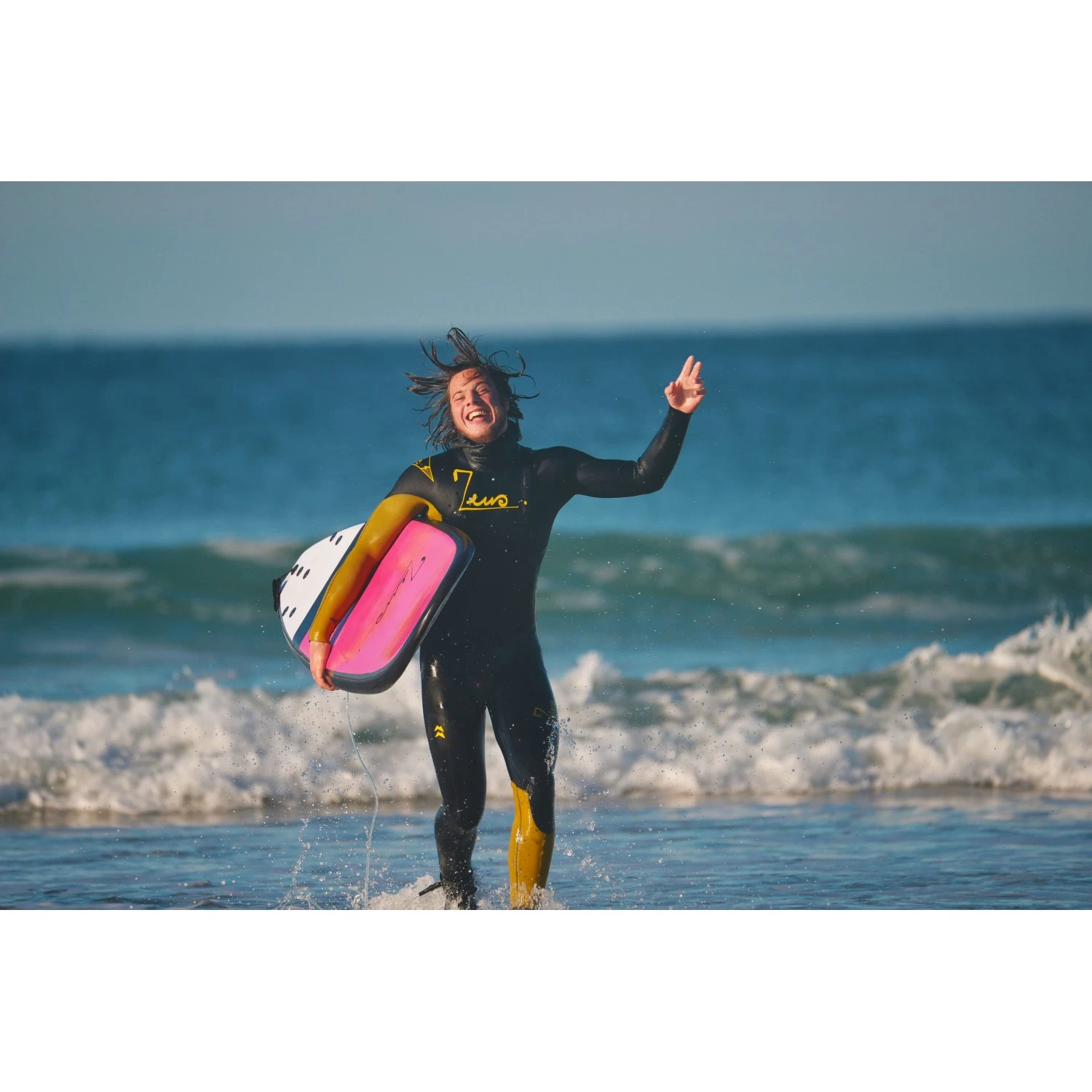 Planches Surf En Mousse Zeus Surfboards Rosa EVA 7'6 2022 3 Planches Surf En Mousse Zeus Surfboards Rosa EVA 7'6 2022 – Image 3