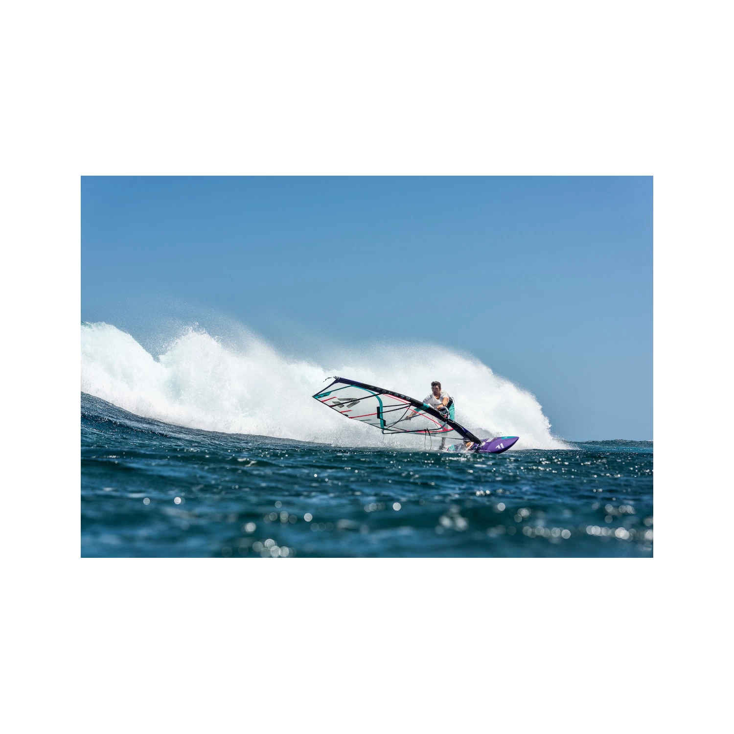 Soldes Voiles Windsurf Duotone Super Hero HD 2021 4 Soldes Voiles Windsurf Duotone Super Hero HD 2021 – Image 4