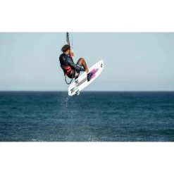 Planches Kitesurf Directionnel Duotone Voke SLS 21 2021 33 Planches Kitesurf Directionnel Duotone Voke SLS 21 2021 -Magasin de matériel de surf voke sls 21 16